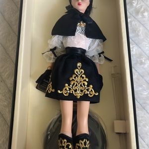 Barbie SILKSTONE GOLD LABEL DULCISSIMA Fashion Model Collection MATTEL